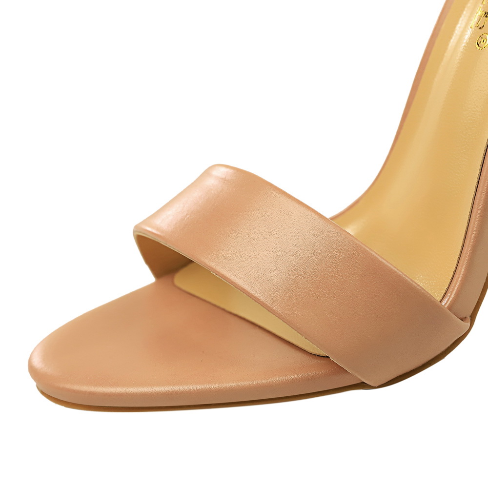 Женские черно-белые лаконичные – обзор и цена Leather Work Heels