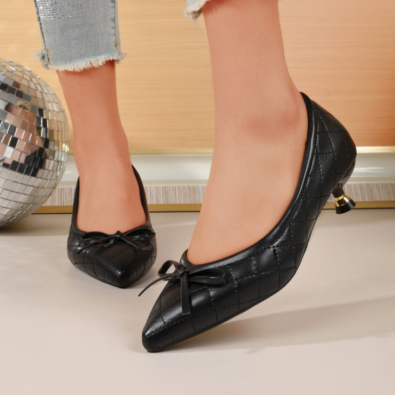 Винтажные женские туфли-лодочк – обзор и цена Leather Work Heels