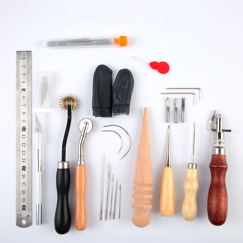 Набор инструментов для работы  – обзор и цена Beginner Leatherwork Kit